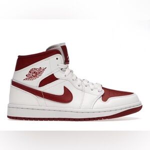 Reverse chicago air jordan 1 mid